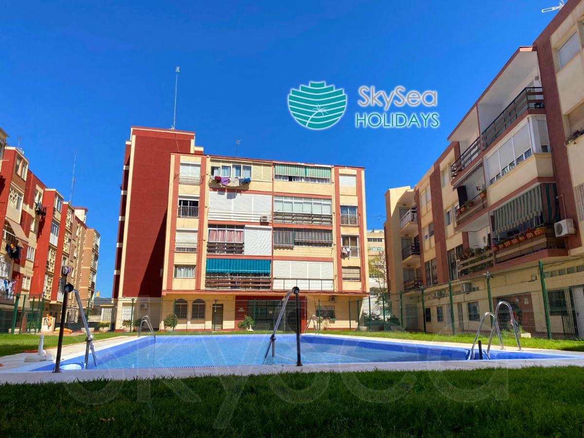 Apartament Skyseaholidays Torremolinos Centro Zewnętrze zdjęcie